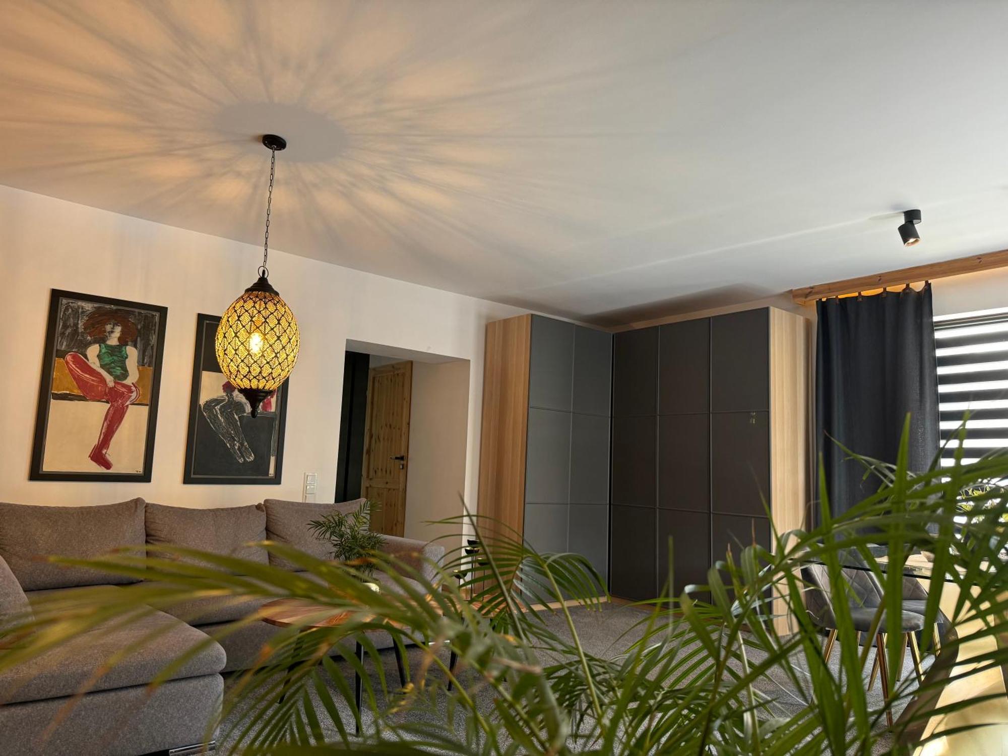 Atelier Apartment *